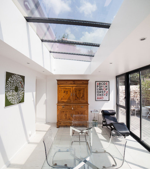 Bureau avec vue sur le jardin